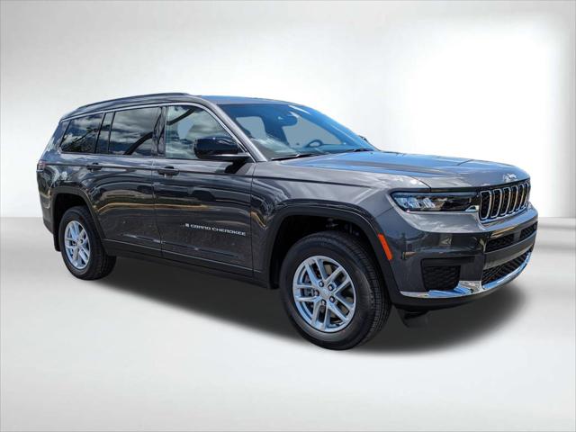 2025 Jeep Grand Cherokee GRAND CHEROKEE L LAREDO 4X4