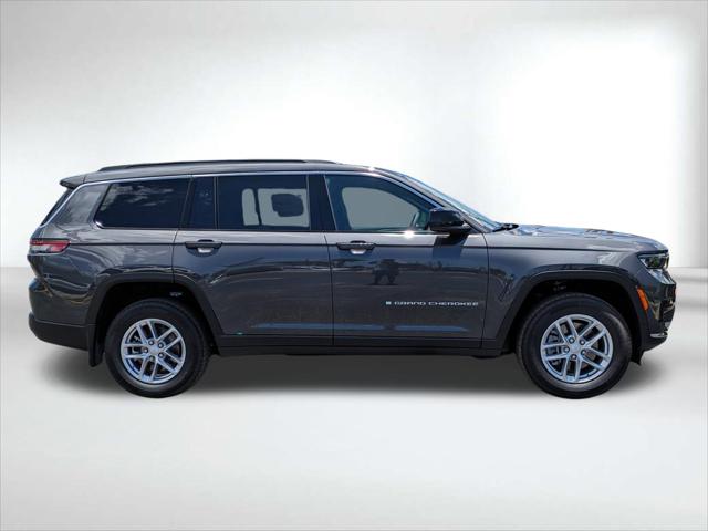 2025 Jeep Grand Cherokee GRAND CHEROKEE L LAREDO 4X4