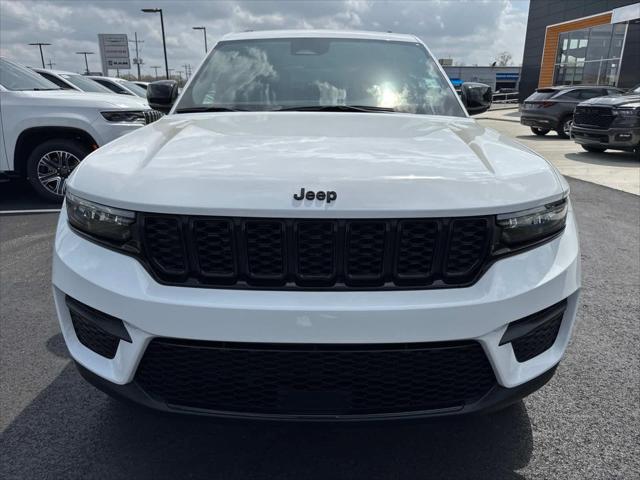 2025 Jeep Grand Cherokee GRAND CHEROKEE ALTITUDE 4X2