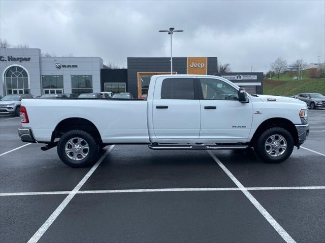 2024 RAM 3500 Big Horn Crew Cab 4x4 8 Box