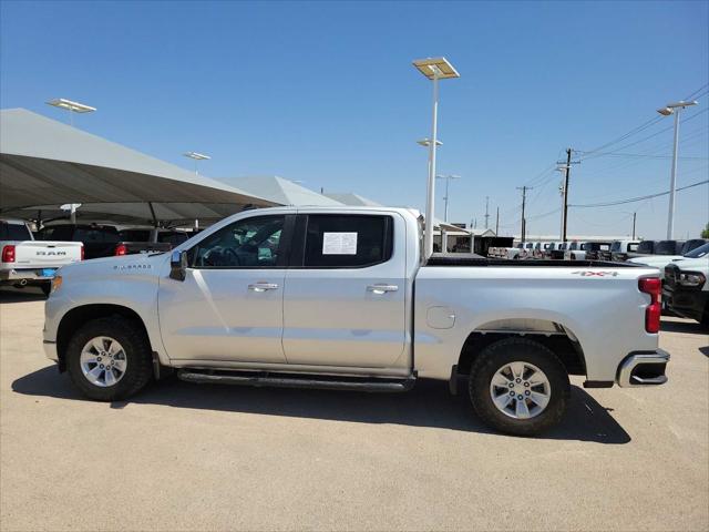 2022 Chevrolet Silverado 1500 4WD Crew Cab Standard Bed LT
