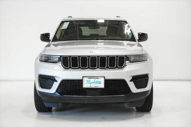 2024 Jeep Grand Cherokee Laredo 4x4 2024 Jeep Grand Cherokee Laredo 4x4