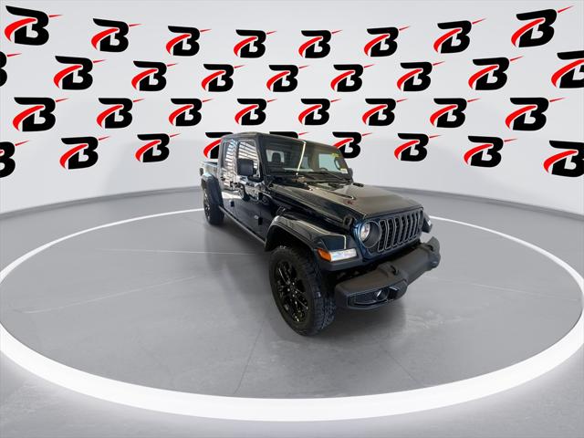2025 Jeep Gladiator GLADIATOR NIGHTHAWK 4X4