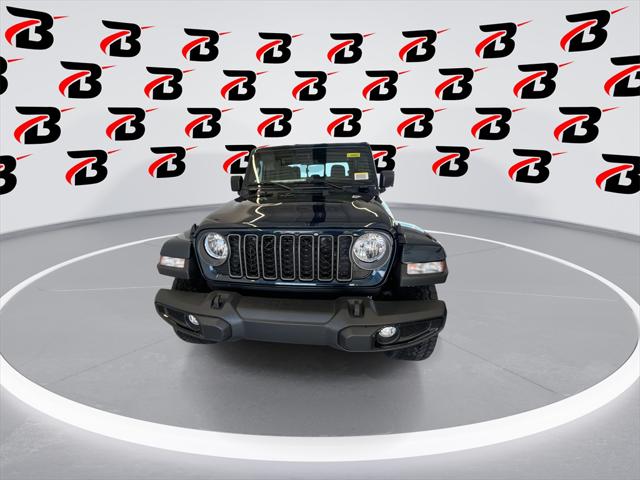 2025 Jeep Gladiator GLADIATOR NIGHTHAWK 4X4
