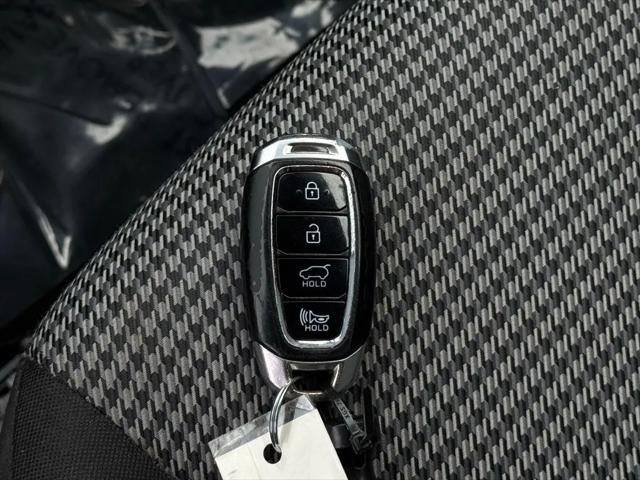 2020 Hyundai Kona SEL