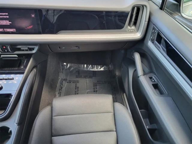 2025 Porsche Cayenne Cayenne
