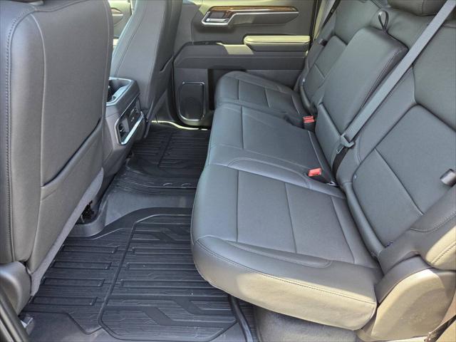 2025 GMC Sierra 1500 4WD Crew Cab Short Box Elevation with 3SB