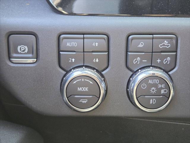 2025 GMC Sierra 1500 4WD Crew Cab Short Box Elevation with 3SB