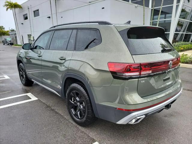 2025 Volkswagen Atlas 2.0T Peak Edition