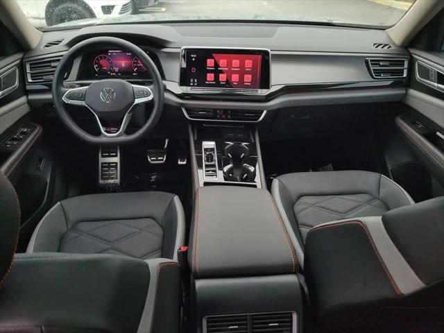 2025 Volkswagen Atlas 2.0T Peak Edition