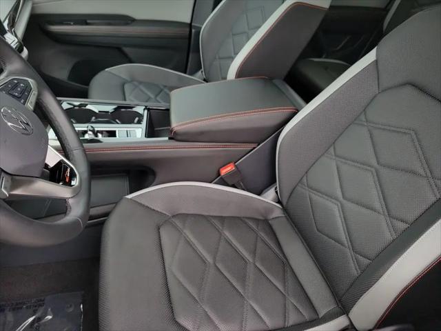 2025 Volkswagen Atlas 2.0T Peak Edition