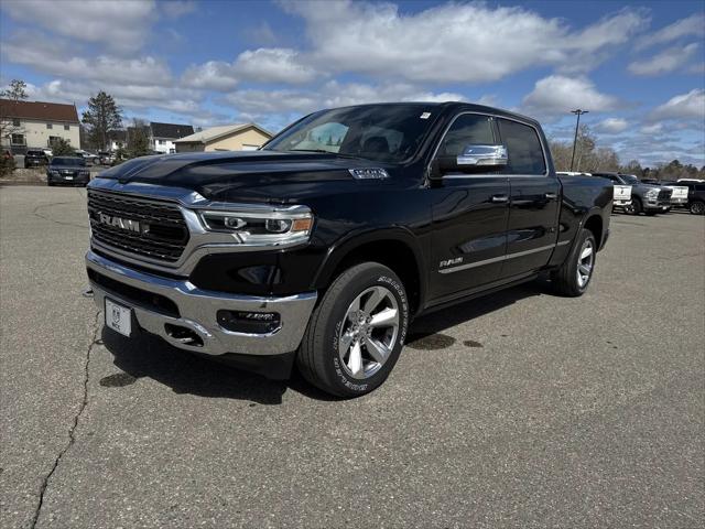 2022 Ram 1500 Limited Crew Cab 4x4 64 Box