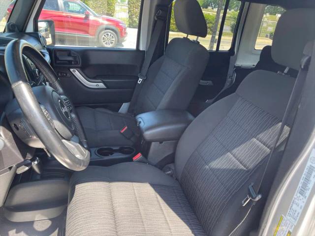 2012 Jeep Wrangler Unlimited Sahara
