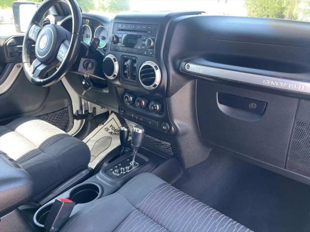 2012 Jeep Wrangler Unlimited Sahara