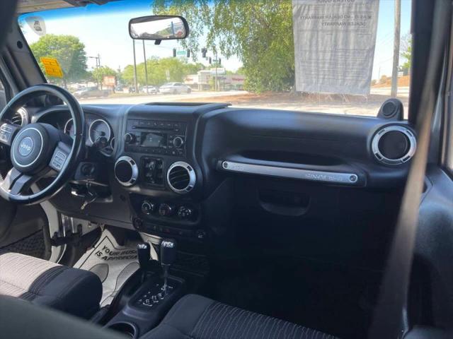2012 Jeep Wrangler Unlimited Sahara