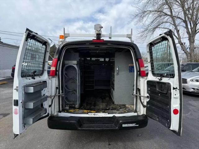 2011 GMC Savana 3500 Work Van