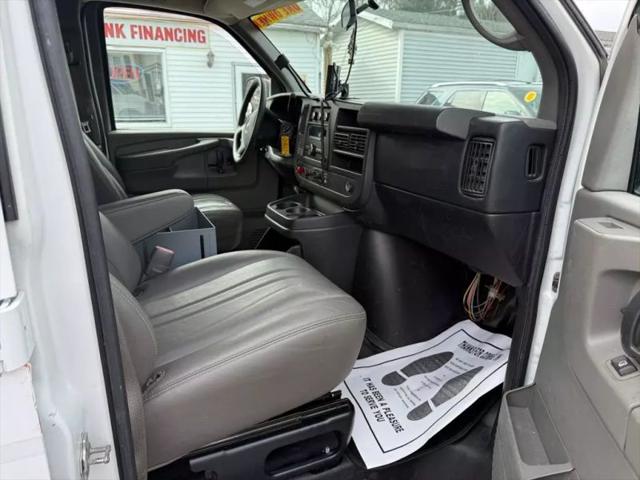 2011 GMC Savana 3500 Work Van