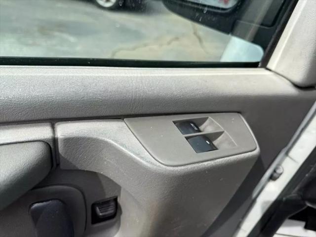 2011 GMC Savana 3500 Work Van