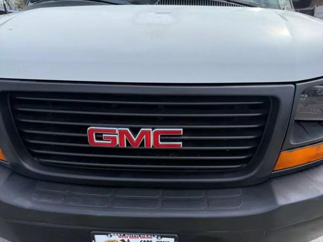 2011 GMC Savana 3500 Work Van