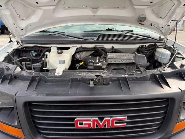 2011 GMC Savana 3500 Work Van