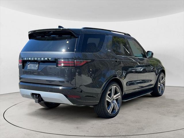 2025 Land Rover Discovery P360 Metropolitan Edition