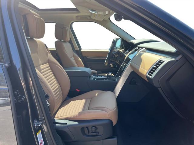 2025 Land Rover Discovery P360 Metropolitan Edition
