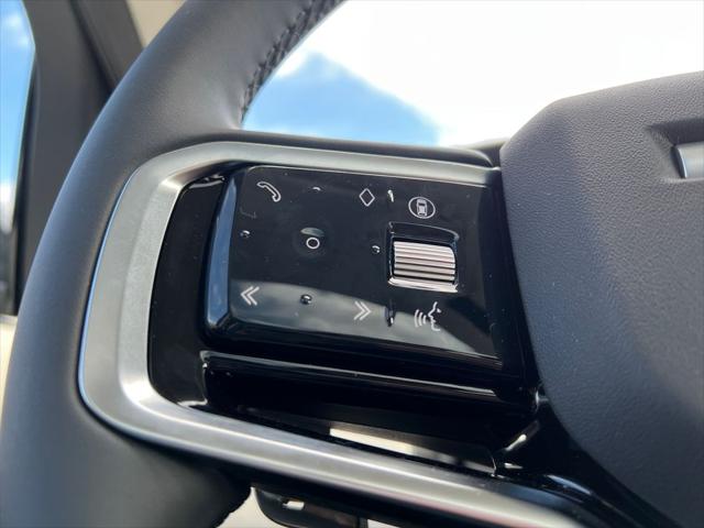 2025 Land Rover Discovery Sport S