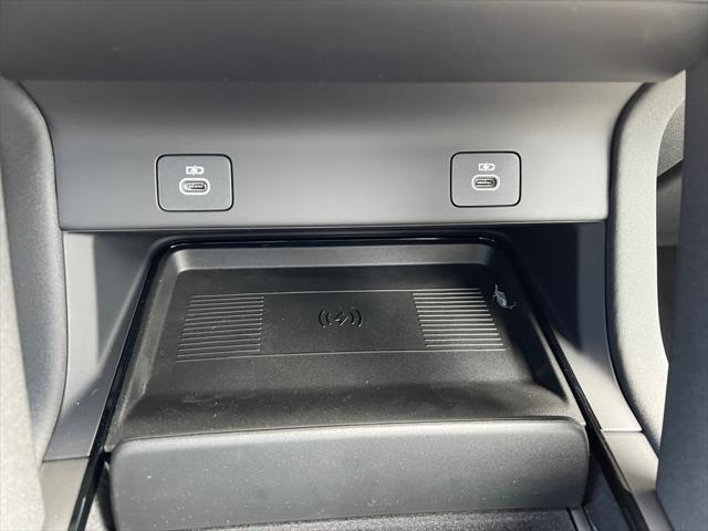 2025 Land Rover Discovery Sport S