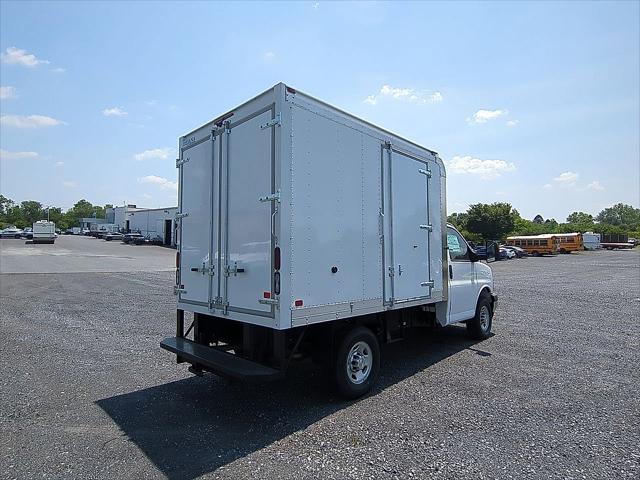 2025 Chevrolet Express Cutaway Work Van