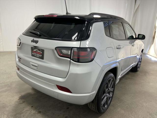 2025 Jeep Compass COMPASS LIMITED 4X4