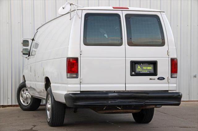 2010 Ford E-350 Super Duty Commercial