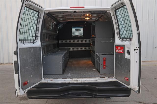 2010 Ford E-350 Super Duty Commercial
