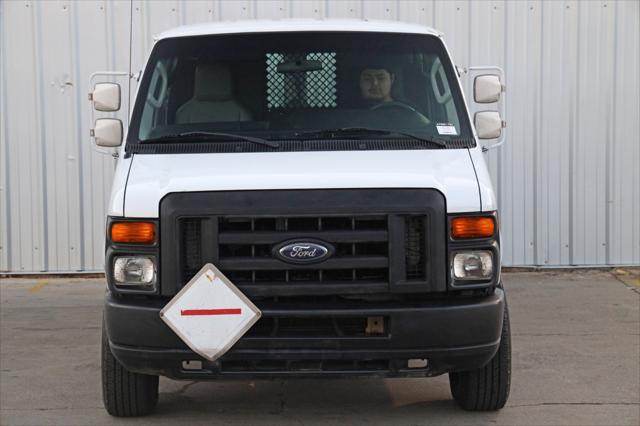 2010 Ford E-350 Super Duty Commercial