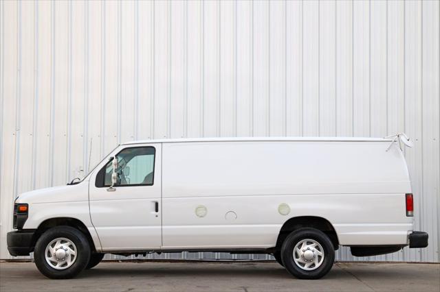 2010 Ford E-350 Super Duty Commercial