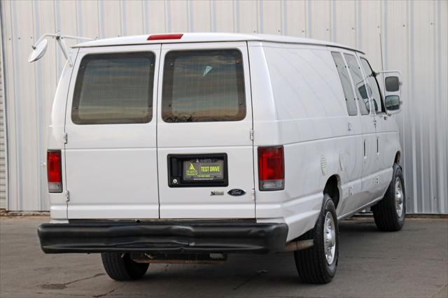 2010 Ford E-350 Super Duty Commercial