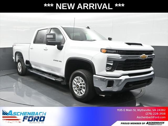 2024 Chevrolet Silverado 2500HD 4WD Crew Cab Standard Bed LT