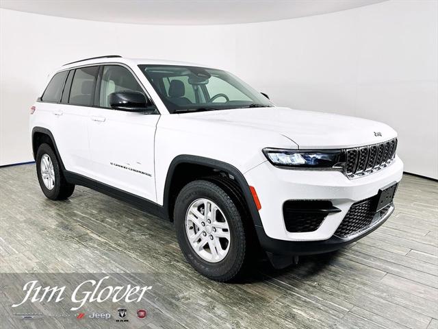 2023 Jeep Grand Cherokee Laredo 4x4