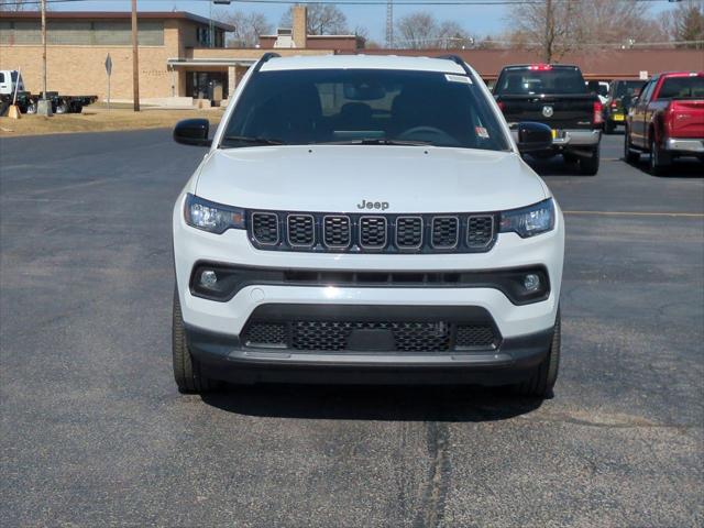 2025 Jeep Compass COMPASS LATITUDE 4X4