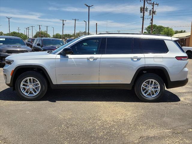 2025 Jeep Grand Cherokee GRAND CHEROKEE L LAREDO 4X2