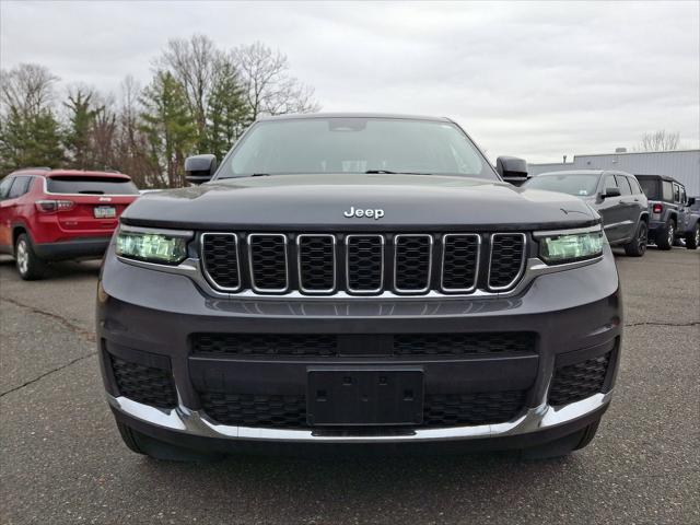 2023 Jeep Grand Cherokee L Laredo 4x4