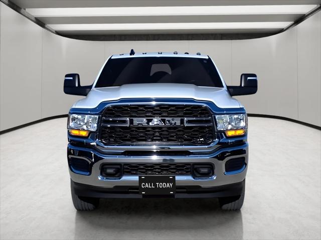 2024 RAM 2500 Tradesman Crew Cab 4x4 64 Box