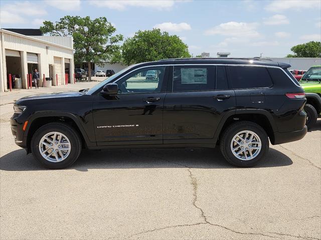 2025 Jeep Grand Cherokee GRAND CHEROKEE L LAREDO 4X2