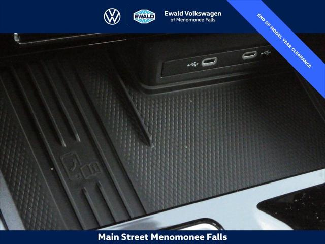 2025 Volkswagen Atlas Cross Sport 2.0T SE w/Technology