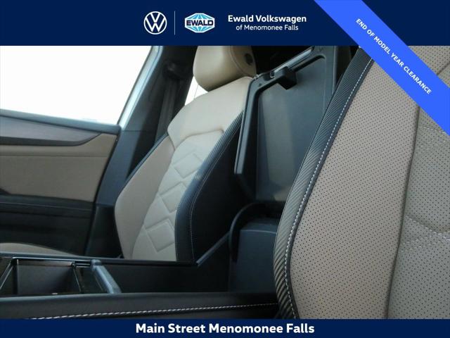 2025 Volkswagen Atlas Cross Sport 2.0T SE w/Technology