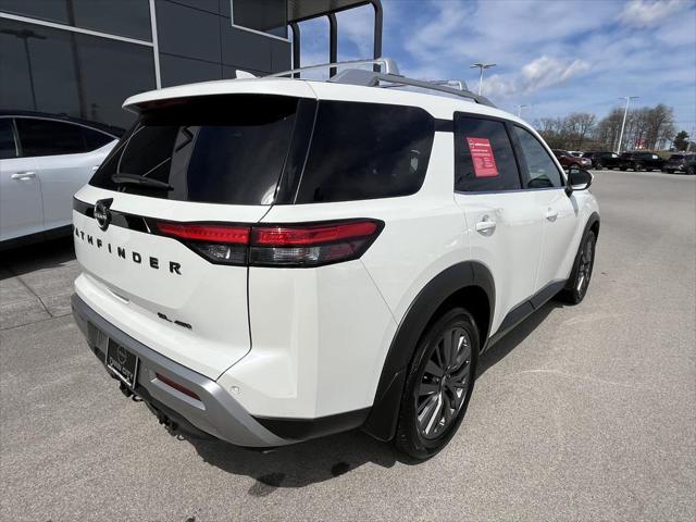 2024 Nissan Pathfinder SL 4WD