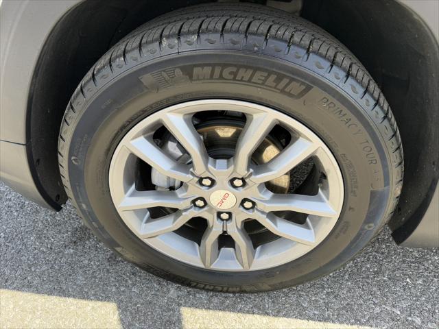 2024 GMC Terrain FWD SLT