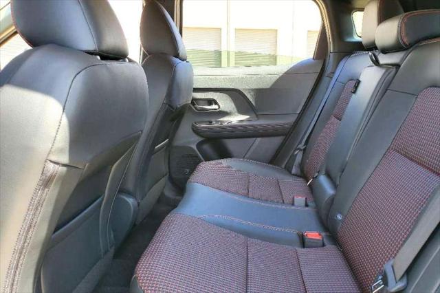 2025 Nissan Kicks SR Intelligent AWD