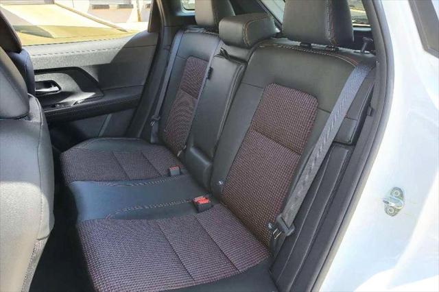 2025 Nissan Kicks SR Intelligent AWD
