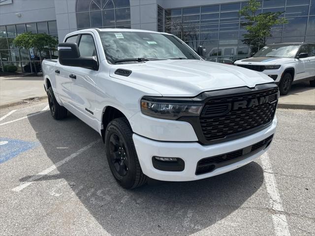 2025 RAM Ram 1500 RAM 1500 TRADESMAN CREW CAB 4X4 57 BOX