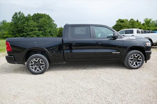 2025 RAM Ram 1500 RAM 1500 LARAMIE CREW CAB 4X4 64 BOX